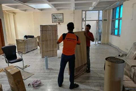 Universal-packers-movers-packing-1