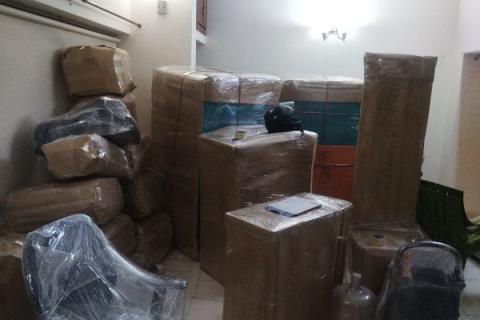 Universal-packers-movers-packing