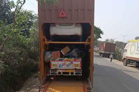 Urban-clu-packers-and-movers-car-relocation