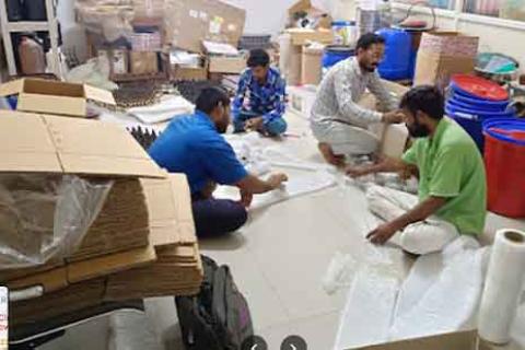 Urban-clu-packers-and-movers-packing