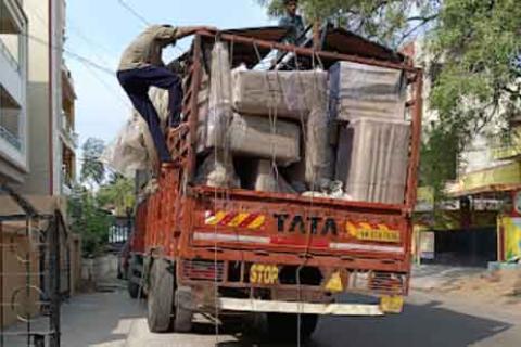 Urban-clu-packers-and-movers-transport-services