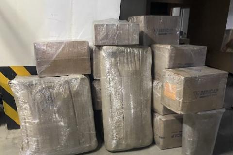 VRC-packers-and-movers-household-packing