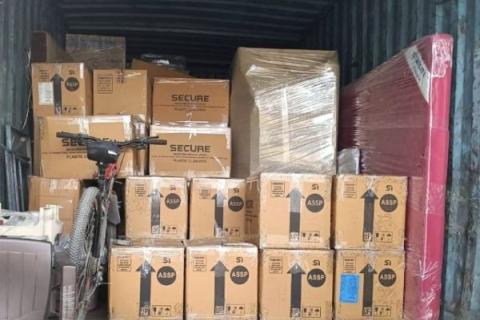 VRS-packers-and-movers-loading