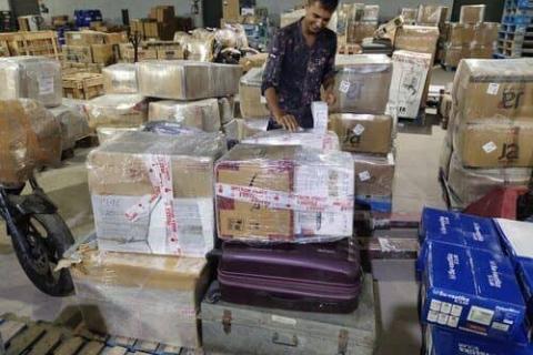 Varuna-packers-and-movers-storage