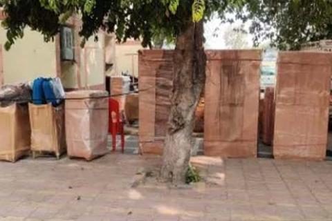 Velvet-Logistics-Pvt-Ltd-Parked-for-Loading