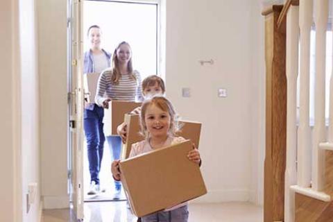 Vijay-Packers-Logistics-Ahmedabad-Household-Shifting.jpg