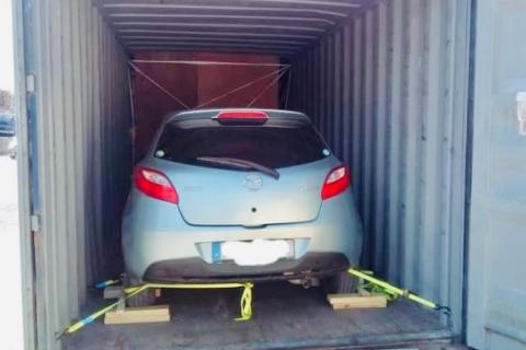Yadav-Transport-packers-and-movers-car-relocation