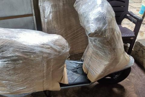 agarwal-cargo-packers-movers-bike-shifting
