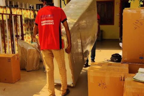 atulya-gati-packers-and-movers-packing