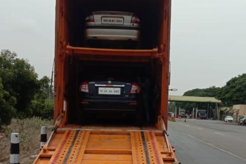 avr-packers-car-shifting