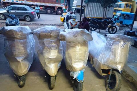 balaji-packers-and-movers-bike-packing