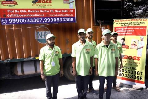 boss-relocation-india-team