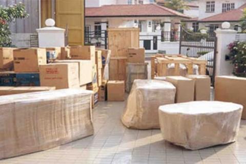 carefull-packers-and-movers-household-packaging