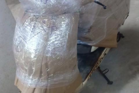 dolphin-home-packers-movers-bike-shifting.