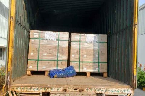 eden-packers-and-movers-loading