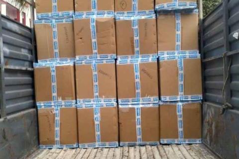 paras-express-packers-and-movers-loading