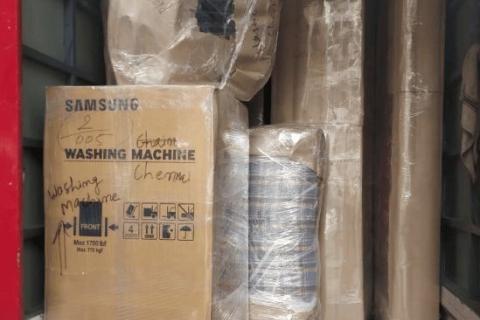 parta-packers-and-movers-loading