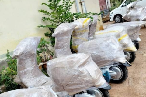 purple-shift-packers-movers-bike-transport