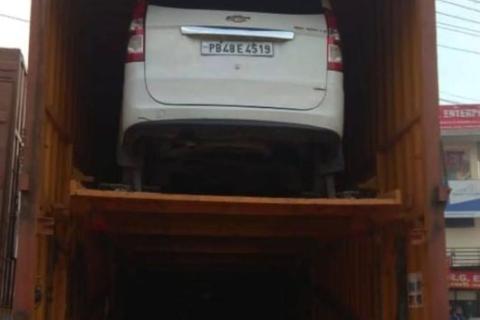 riya-gold-packers-and-movers-car-transport