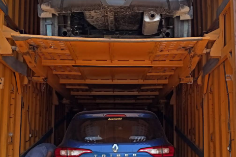rudraksha-relocation-service-car-transport
