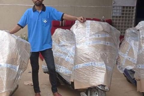 safegati-packers-and-movers-bike-shifting