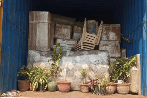 seven-star-packers-and-movers-loading