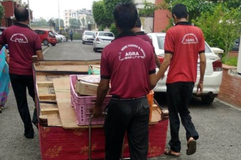 shivam-house-packers-and-movers-household-packing