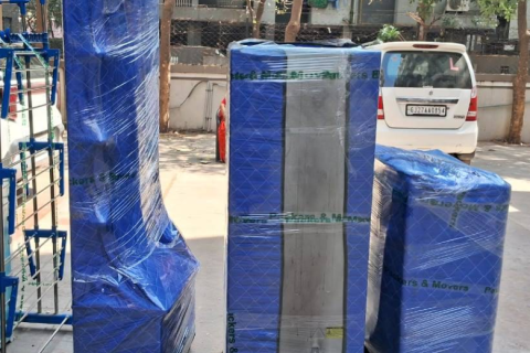 shree-krishna-packers-and-movers-packing