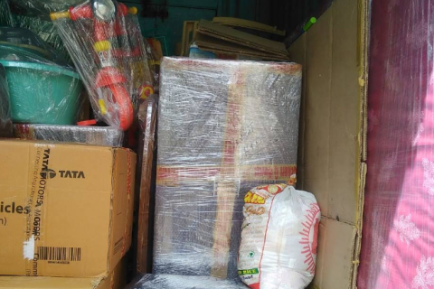 top-packers-and-movers-loading
