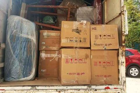 vaishnavi-packers-and-movers-loading