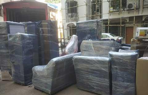 Sri Venkateswara Cargo Movers Unloading