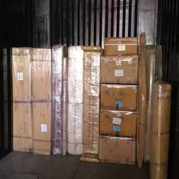 Aasha-Packers-Movers-Loading.jpg