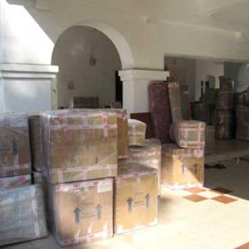 Abhishek-Packers-Movers-Unloading.jpg