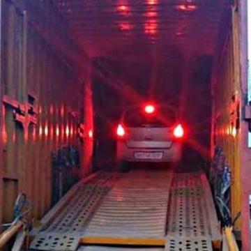 ESSRBEE-Packers-Movers-India-Pvt-Ltd-Car-Transport.jpg