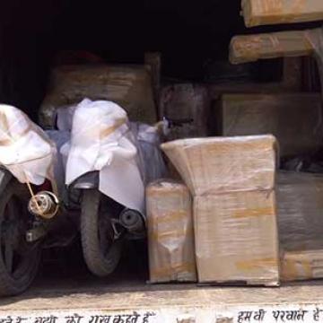 India-King-Packers-Movers-Hyderabad-Loading.jpg