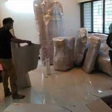 MaxCare-Packing-Moving-Co-Packing01.jpg