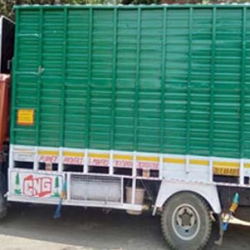 Planet-Packers-and-Movers-Vehicle