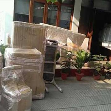 Shree-Shyam-World-Packers-Movers-Moving.jpg